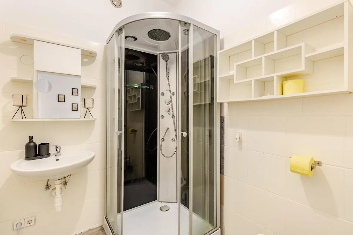Apartment In Quiet Location Near Center Vídeň
